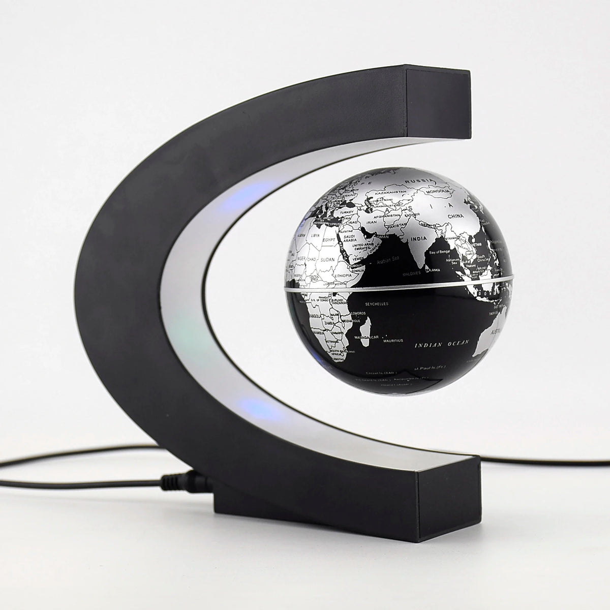 Floating Globe Lamp in silver